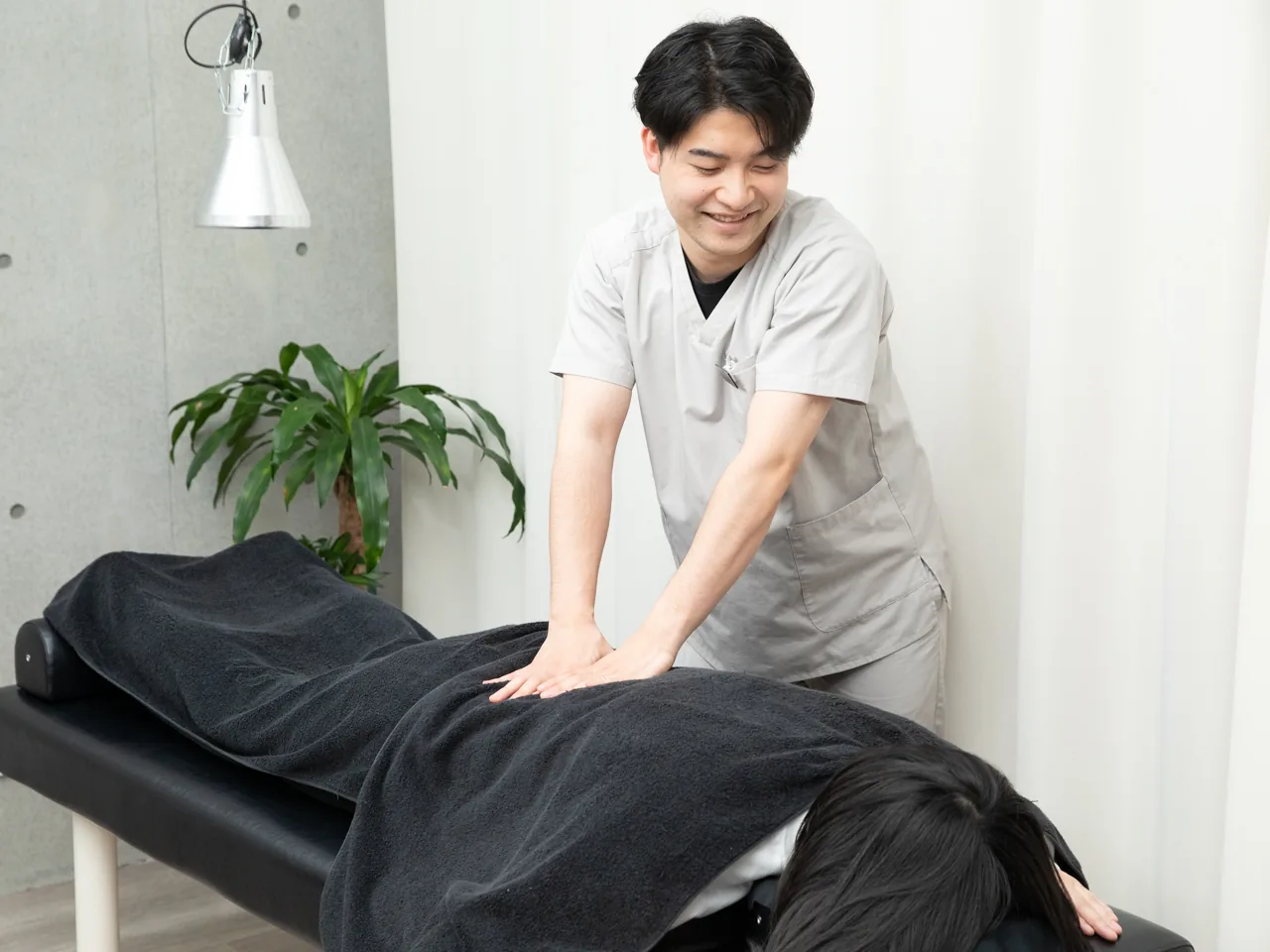 施術の様子